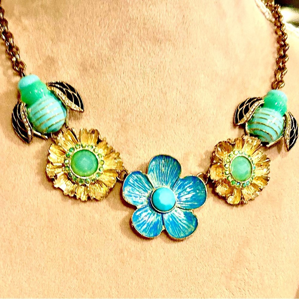 Flowers & Bees Enamel & Crystal Rhinestone Floral Insect Choker Necklace
